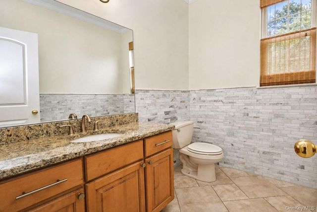 131 Winding Brook Court, New Windsor, NY 12553