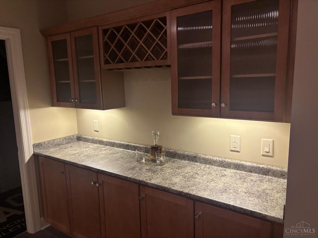 1417 Grand Oaks Drive, Anderson Twp, OH 45255