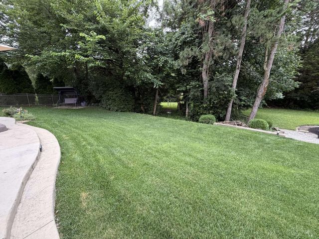 1417 Grand Oaks Drive, Anderson Twp, OH 45255