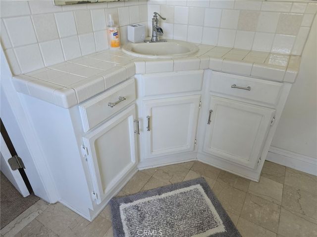2646 Military, Los Angeles, CA 90064