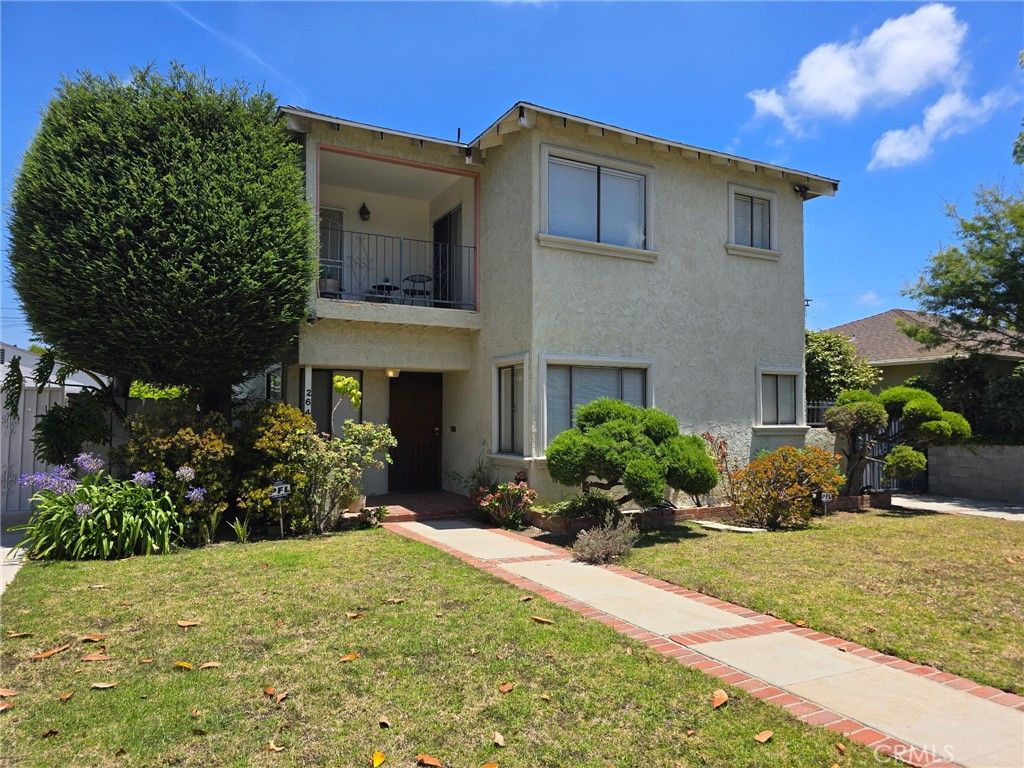 2646 Military, Los Angeles, CA 90064