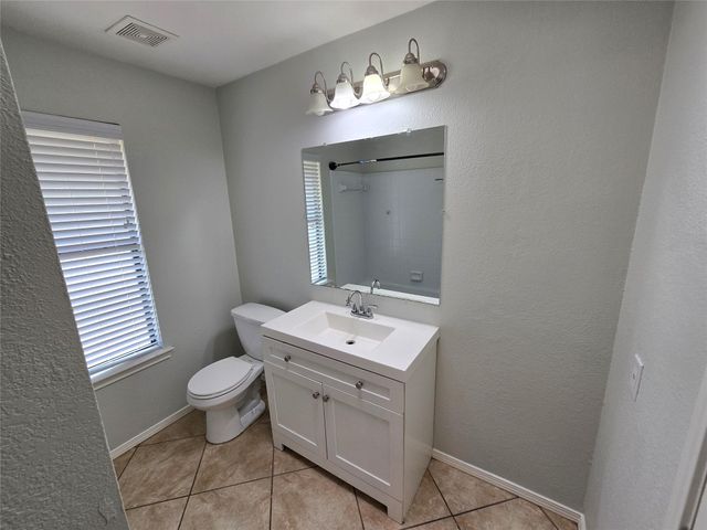 16308 Edgemere DR, Pflugerville, TX 78660