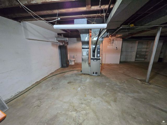 112 NE 13th Street, Abilene, KS 67410
