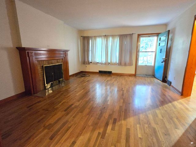 112 NE 13th Street, Abilene, KS 67410