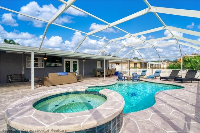 120 Eleanor Court, Lake Placid, FL 33852