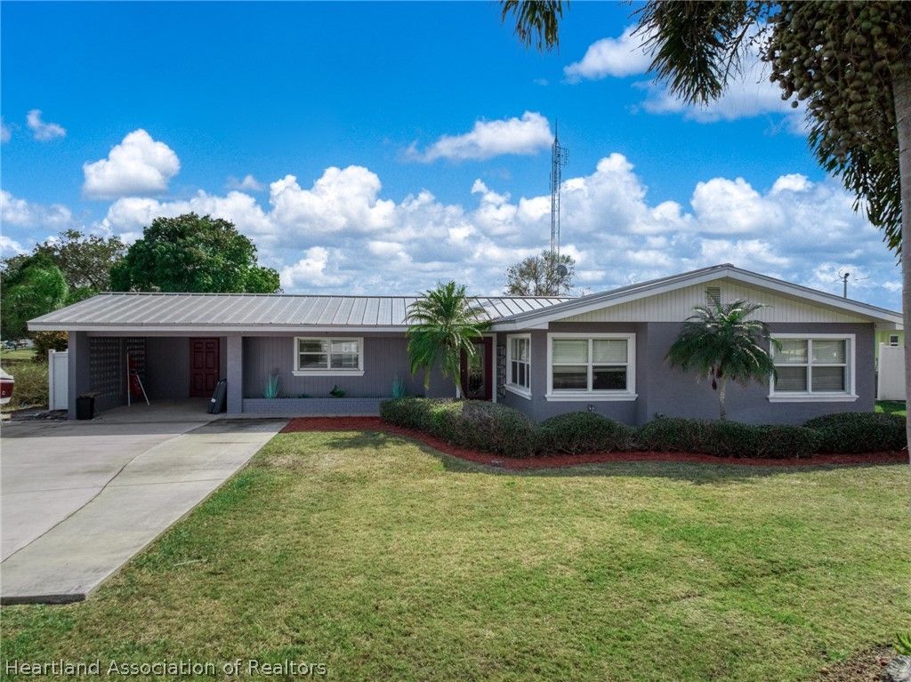 120 Eleanor Court, Lake Placid, FL 33852