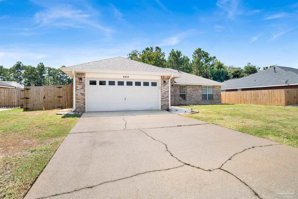 5117 Chinook Ave, Pensacola, FL 32507