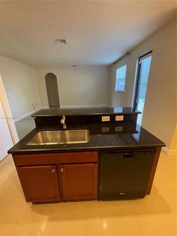 10417 SW 231st Ter 10417, Miami, FL 33190