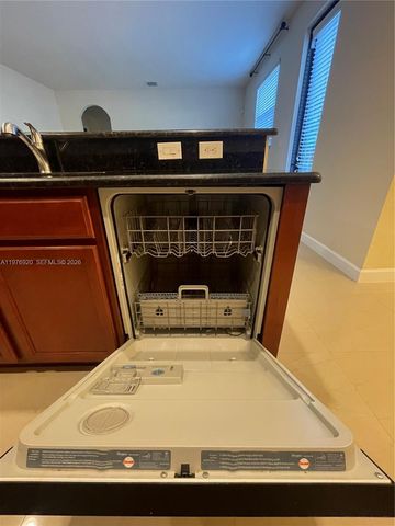 10417 SW 231st Ter 10417, Miami, FL 33190