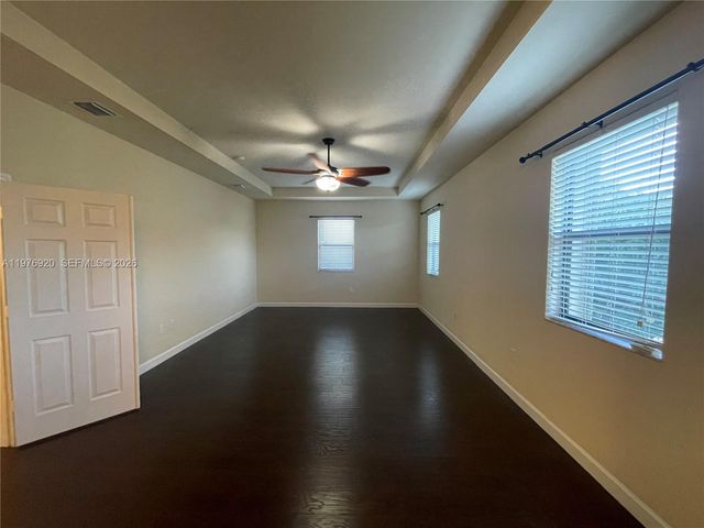 10417 SW 231st Ter 10417, Miami, FL 33190