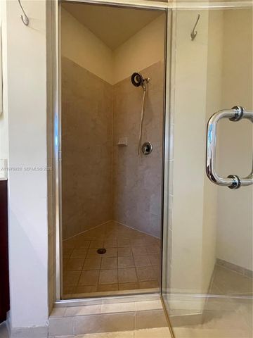 10417 SW 231st Ter 10417, Miami, FL 33190