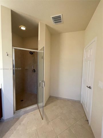 10417 SW 231st Ter 10417, Miami, FL 33190