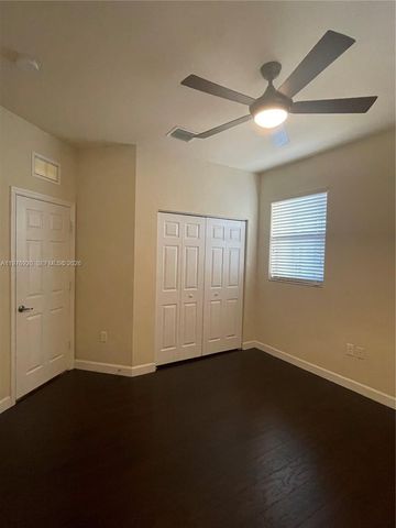 10417 SW 231st Ter 10417, Miami, FL 33190