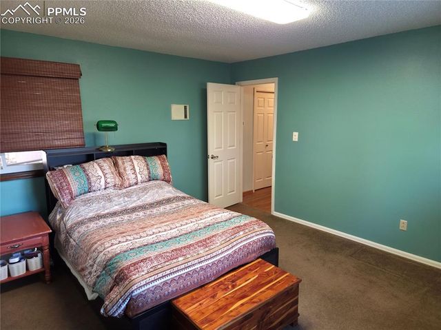 2432 Zane Circle, Colorado Springs, CO 80909