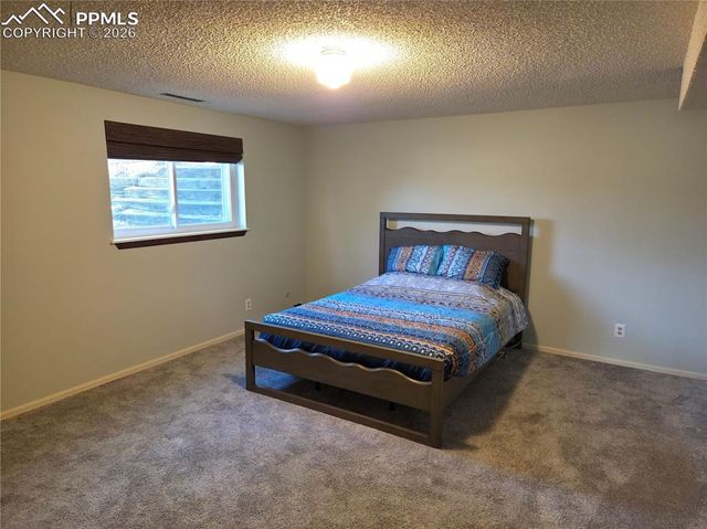 2432 Zane Circle, Colorado Springs, CO 80909