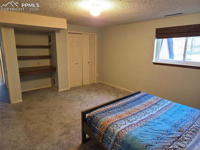 2432 Zane Circle, Colorado Springs, CO 80909