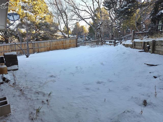 2432 Zane Circle, Colorado Springs, CO 80909