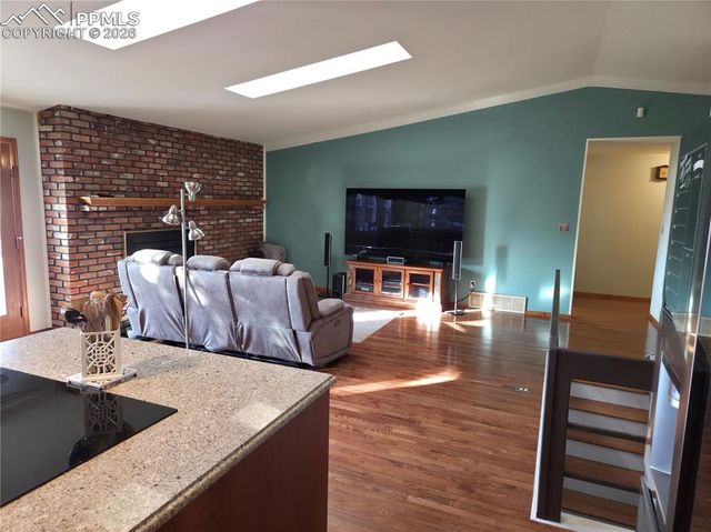 2432 Zane Circle, Colorado Springs, CO 80909