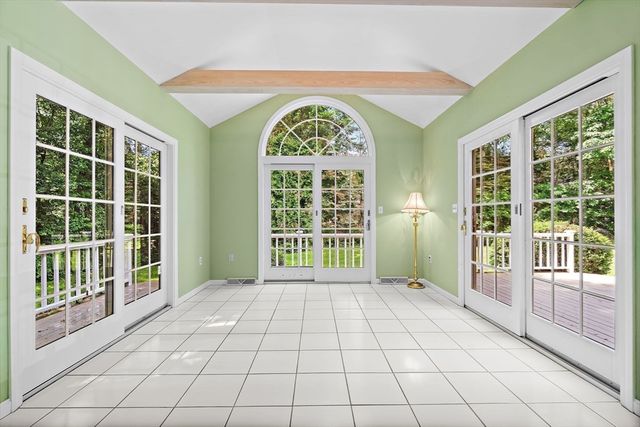3 Vintage Way, Franklin, MA 02038