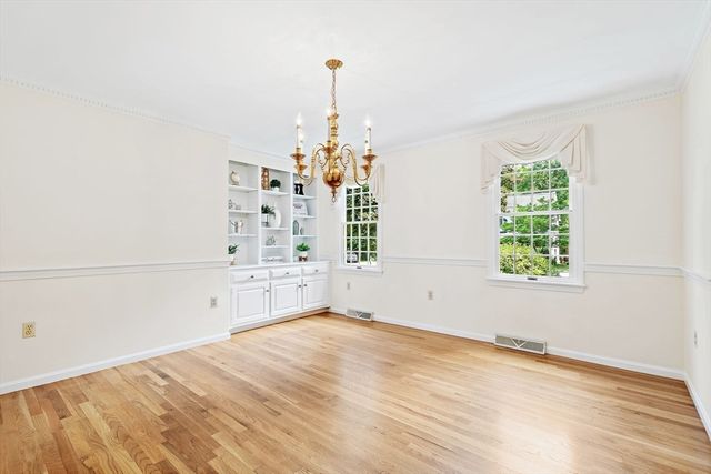 3 Vintage Way, Franklin, MA 02038