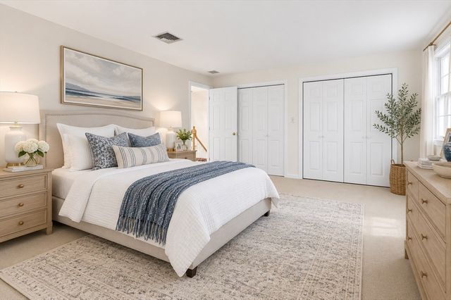 3 Vintage Way, Franklin, MA 02038