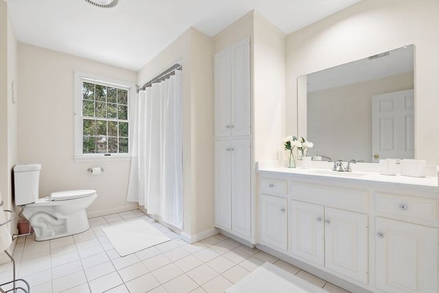 3 Vintage Way, Franklin, MA 02038