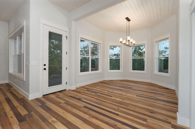 855 E Ashford Avenue, Nixa, MO 65714