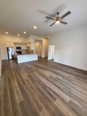 300 N McDonald Street 1450, Mckinney, TX 75069