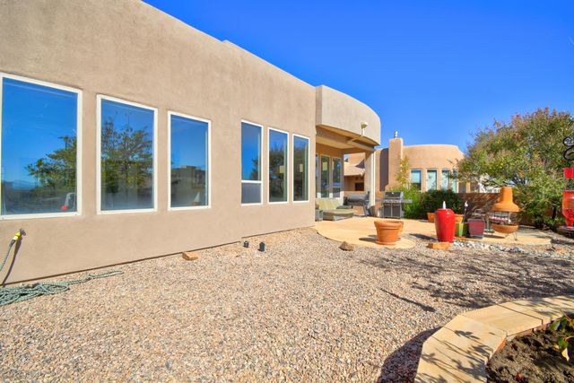 4801 Mi Cordelia Drive NW, Albuquerque, NM 87120