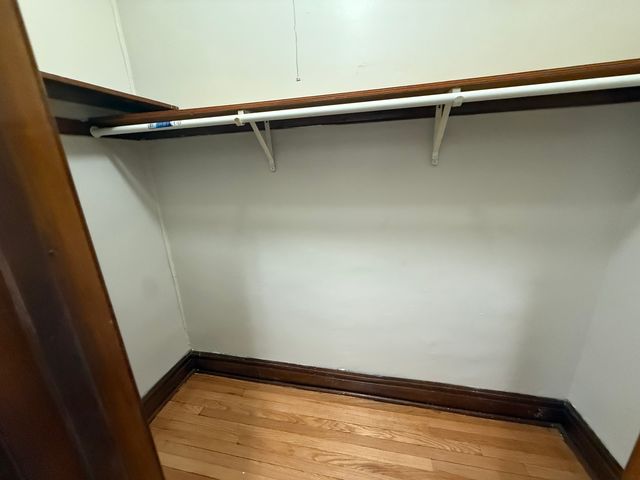 6829 21st Street 2E, Berwyn, IL 60402