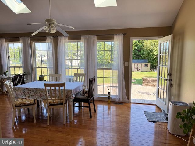 23601 WHITE PEACH CT, Gaithersburg, MD 20882