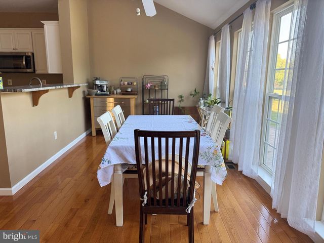 23601 WHITE PEACH CT, Gaithersburg, MD 20882