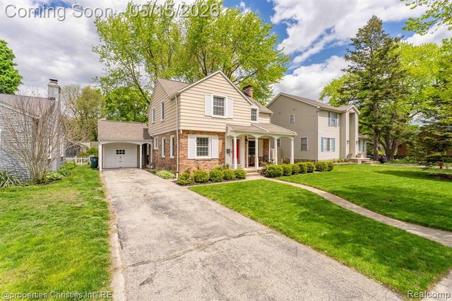 919 E Lincoln Avenue, Royal Oak, MI 48067