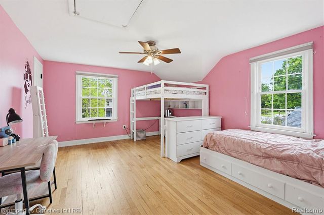 919 E Lincoln Avenue, Royal Oak, MI 48067