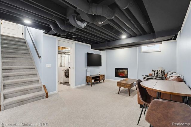 919 E Lincoln Avenue, Royal Oak, MI 48067