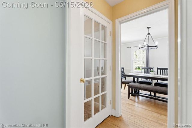 919 E Lincoln Avenue, Royal Oak, MI 48067