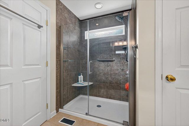 5608 Barham Court, Raleigh, NC 27613