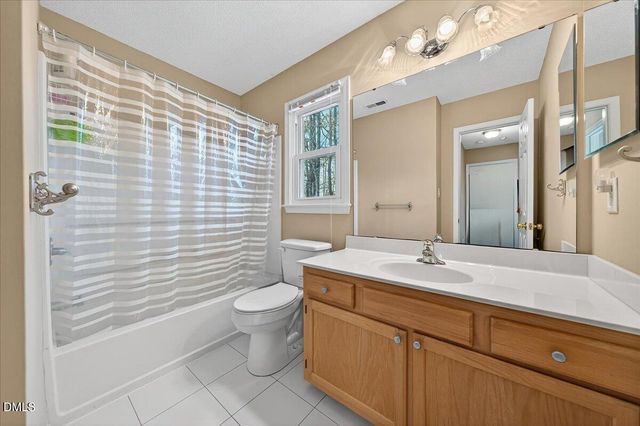 5608 Barham Court, Raleigh, NC 27613