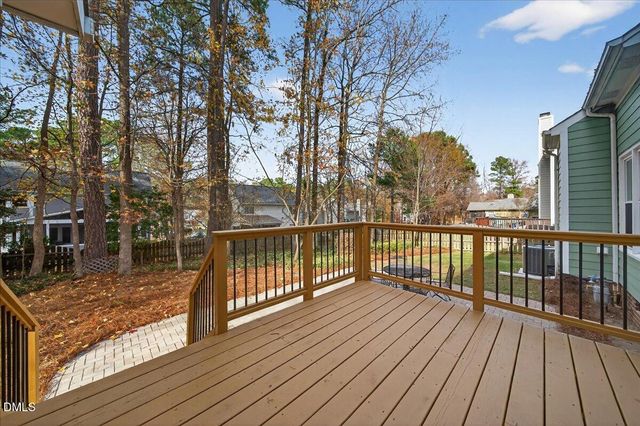 5608 Barham Court, Raleigh, NC 27613