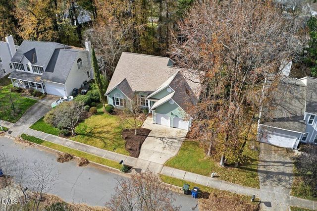 5608 Barham Court, Raleigh, NC 27613