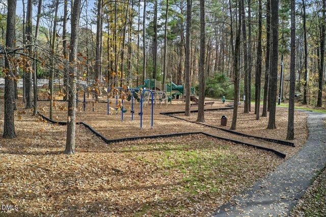 5608 Barham Court, Raleigh, NC 27613