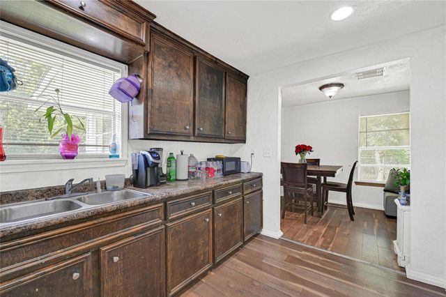 10526 Palestine Street, Jacinto City, TX 77029