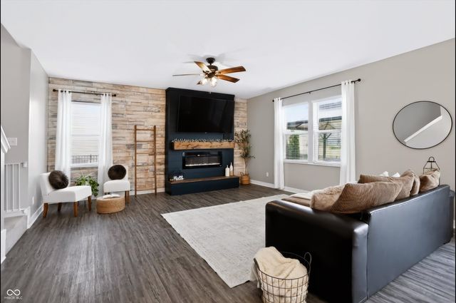 36 Lively Place, Cicero, IN 46034