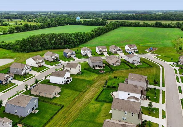 36 Lively Place, Cicero, IN 46034