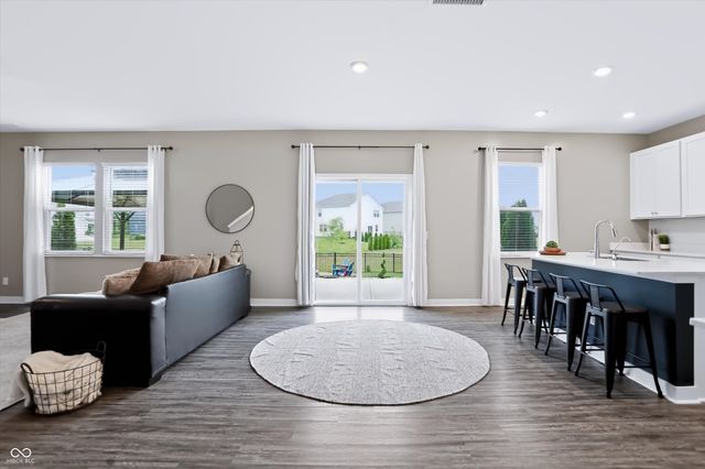 36 Lively Place, Cicero, IN 46034