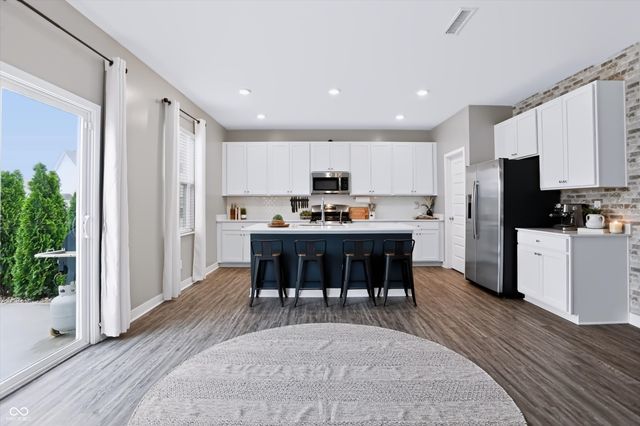 36 Lively Place, Cicero, IN 46034