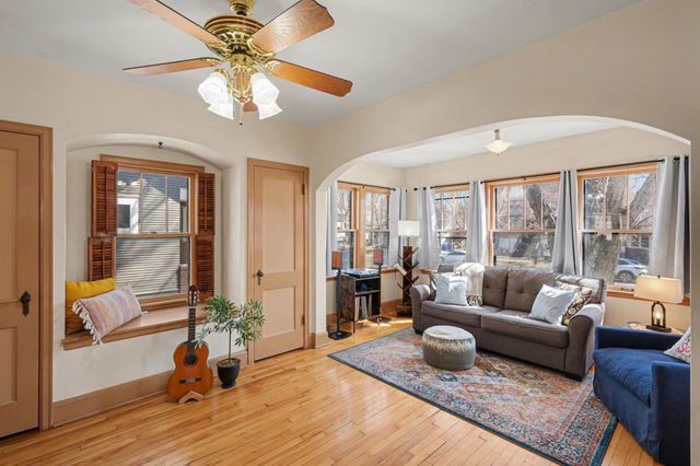 1309 Selby Avenue, Saint Paul, MN 55104