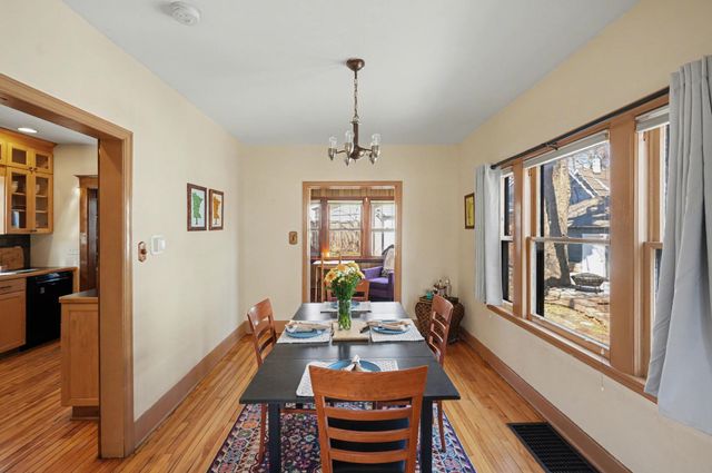 1309 Selby Avenue, Saint Paul, MN 55104