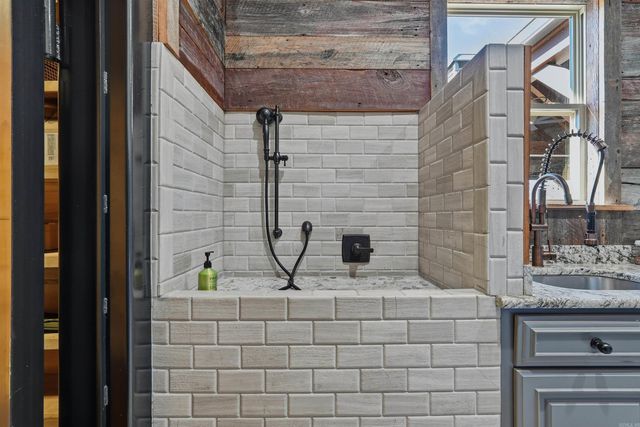 20597 Bellvue Drive, Little Rock, AR 72210