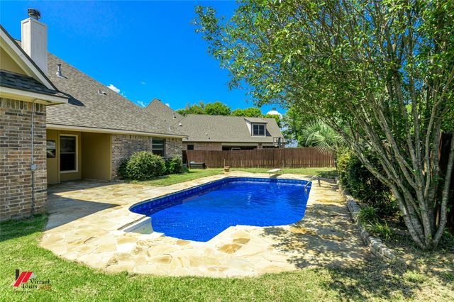 305 Tottenham Court, Bossier City, LA 71111